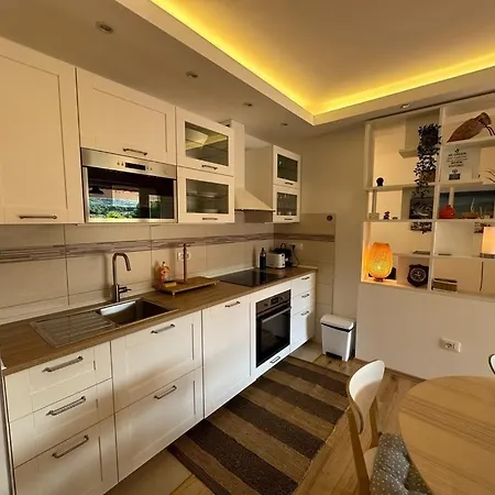 Apartment With A Parking Space Jelsa, Hvar - 22211