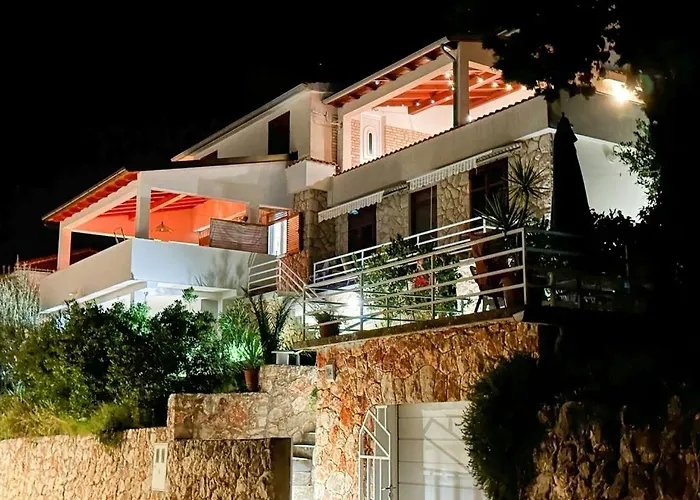 With Parking Space Jelsa, Hvar - 22211 * ييلسا